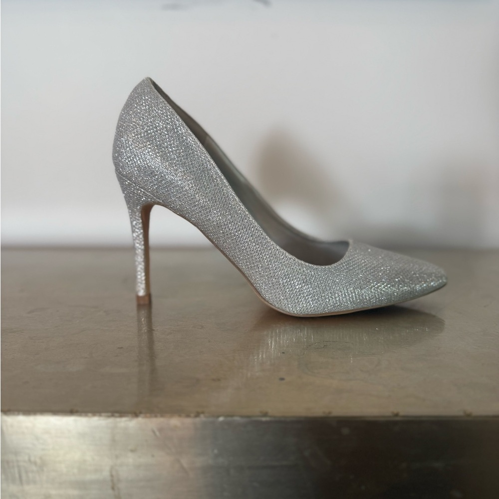 Elegant Silver High Heel Pumps